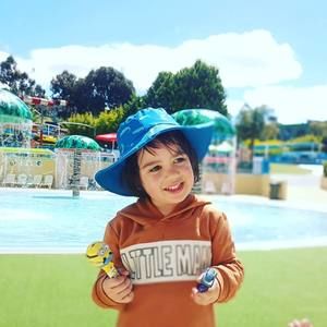 Meet your Posher, Mel